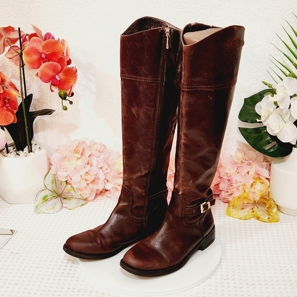 VINCE Camuto Pryna Embossed Brown High Boot Size 6M - Picture 1 of 14